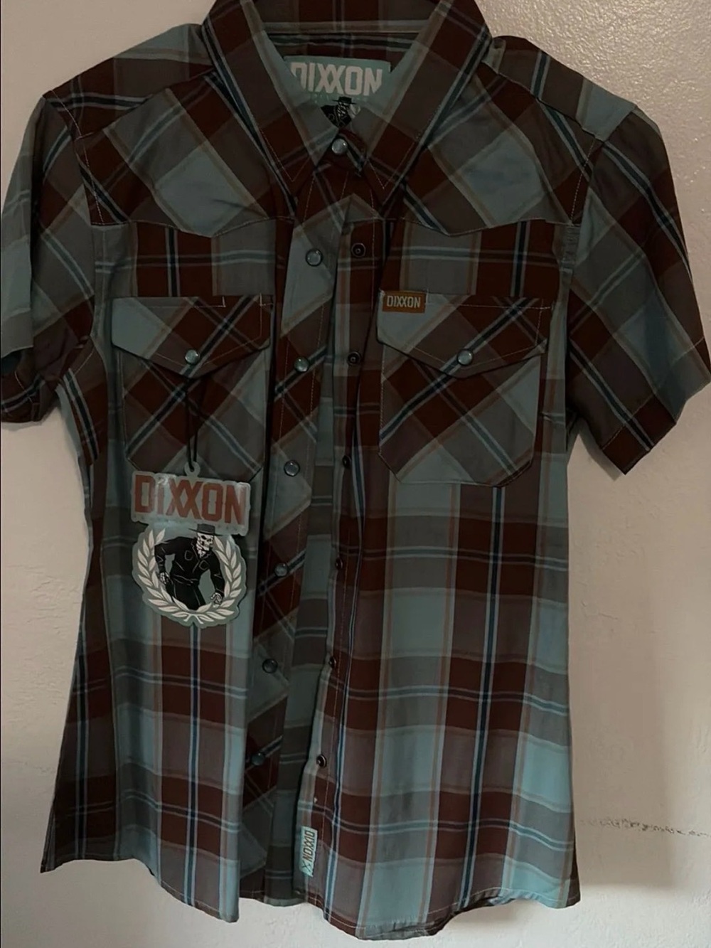 DIXXON Women’s Brown & Teal Short-Sleeve Plaid Button-Down Shirt